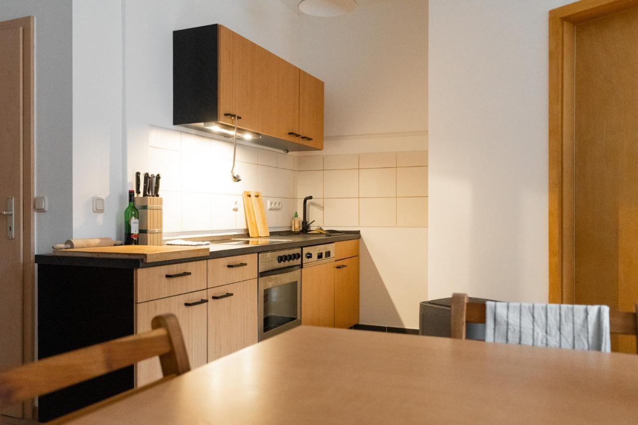 230 M2 Loft Mit Eigenem Wintergarten Mit Tischtennis & Dart, Kostenloser Parkplatz Erfurt Kültér fotó