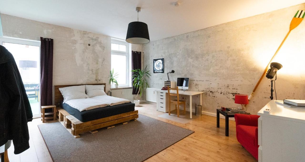 230 M2 Loft Mit Eigenem Wintergarten Mit Tischtennis & Dart, Kostenloser Parkplatz Erfurt Kültér fotó