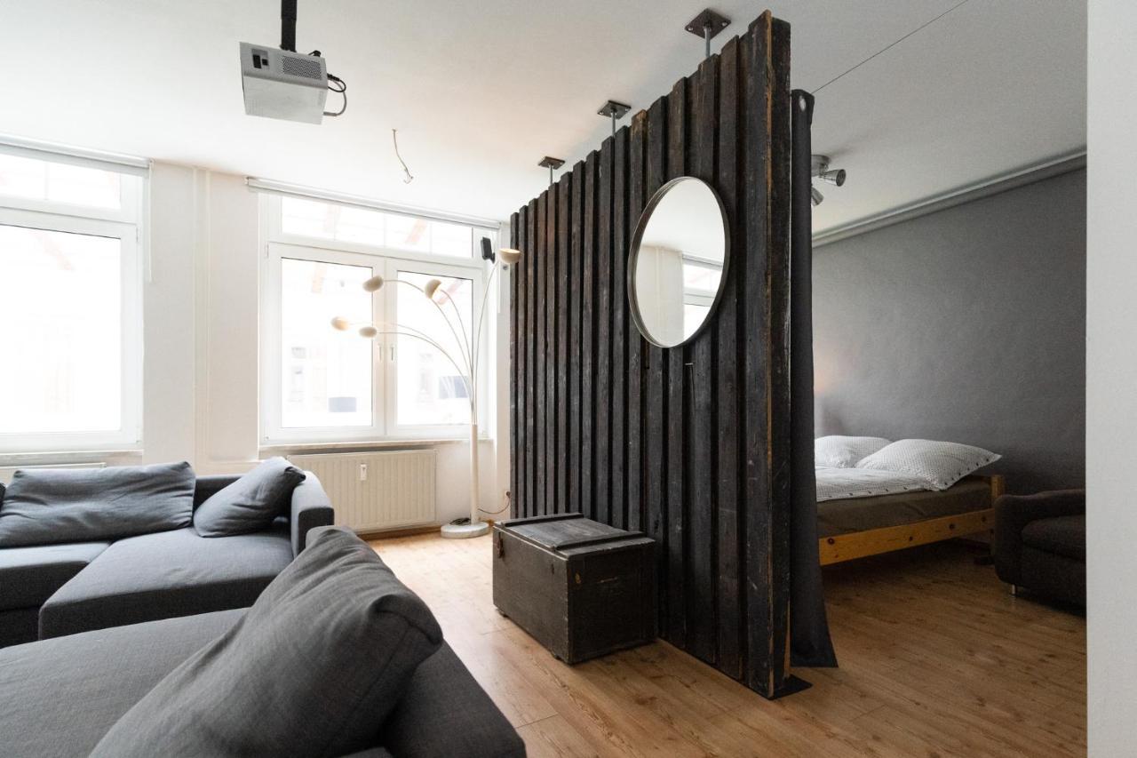 230 M2 Loft Mit Eigenem Wintergarten Mit Tischtennis & Dart, Kostenloser Parkplatz Erfurt Kültér fotó